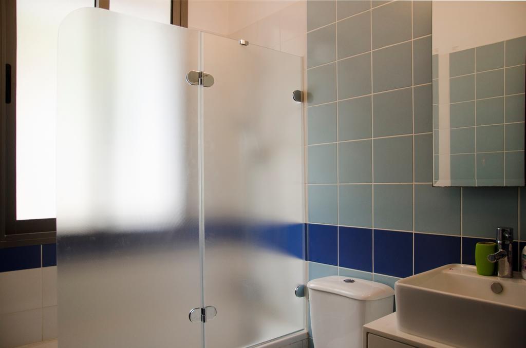 Esprit Villa 20 Polis Szoba fotó